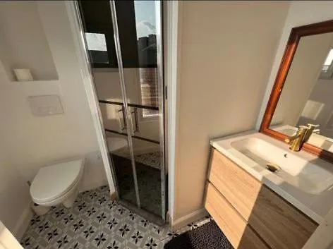 Bulle De Champagne : Petit Cocon En Plein Centre Epernay